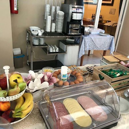 Hotel Corallo 피네토 외부 사진